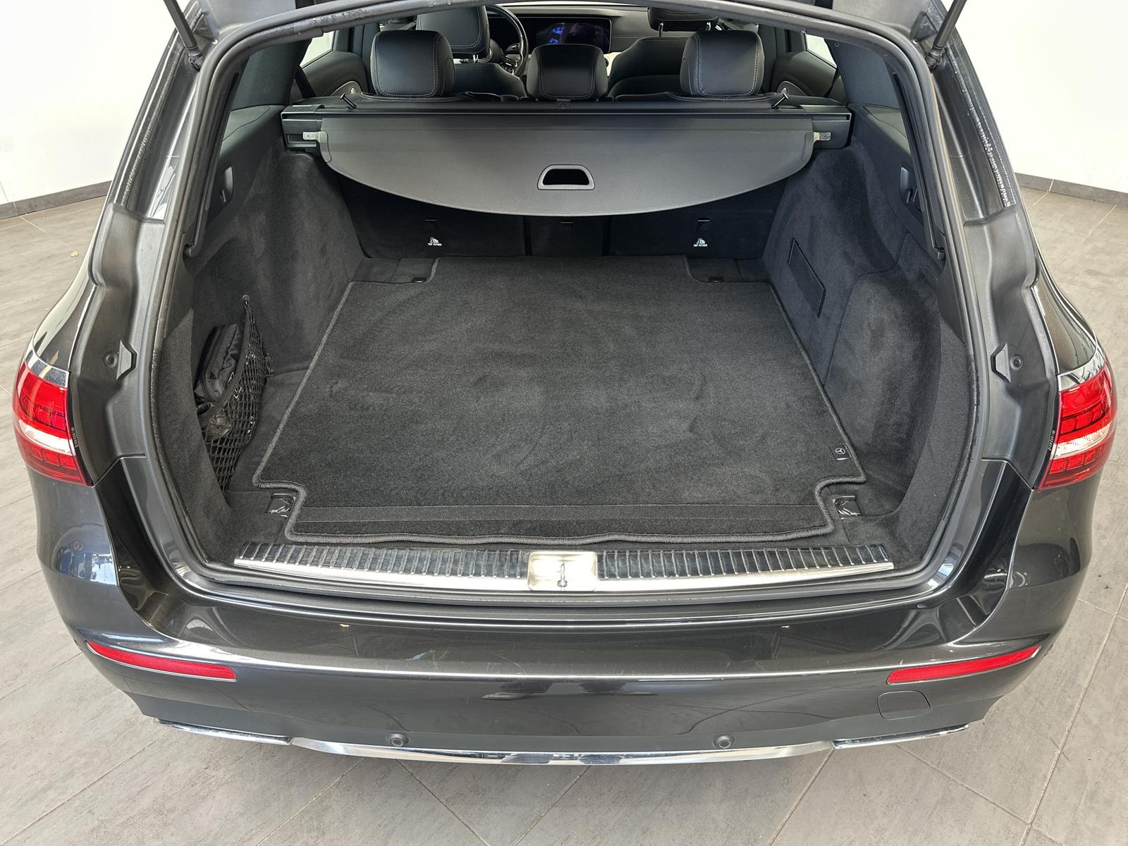 Mercedes-Benz E-Class d T AMG-Line NAV+LED+ACC+HUD+KAMERA+AHK, миниатюра 6