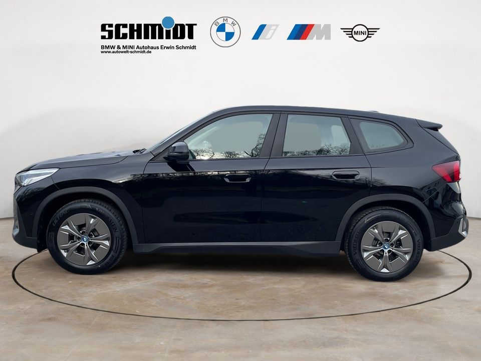 BMW iX1 - Bild 3
