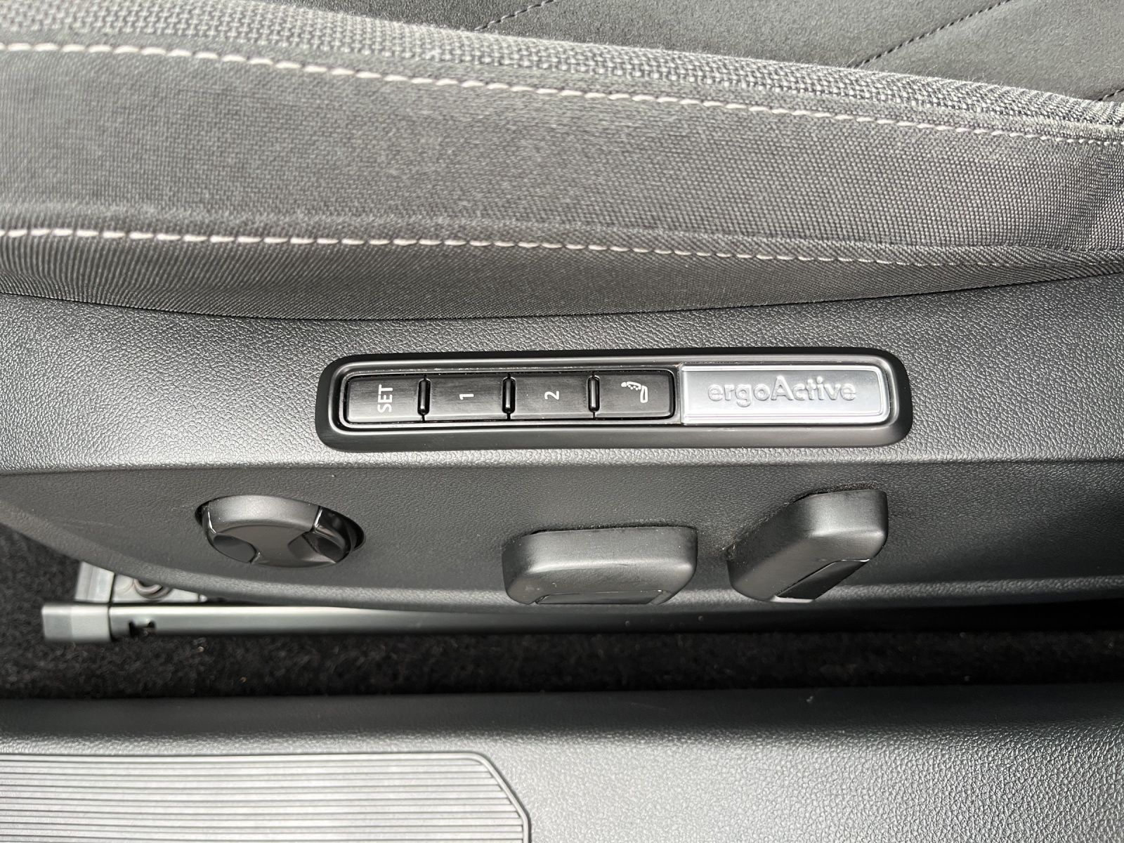 Volkswagen Golf - Bild 16