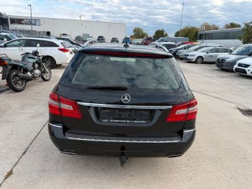 Mercedes E 250 - 5