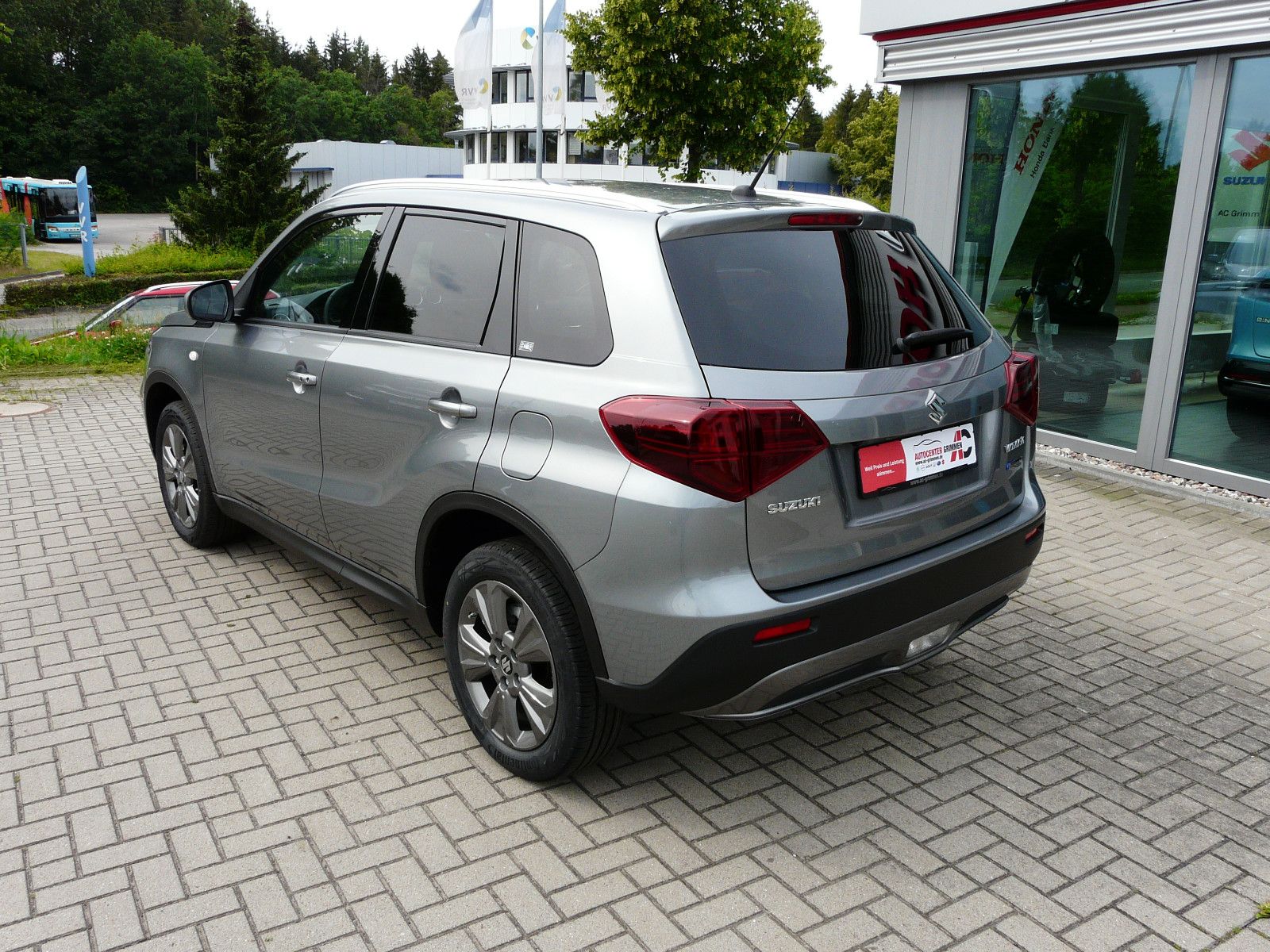 Fahrzeugabbildung Suzuki Vitara 1.5 Hybrid Comfort AGS 4x2