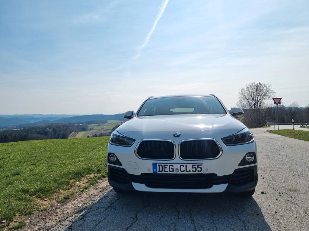 Image of BMW X2