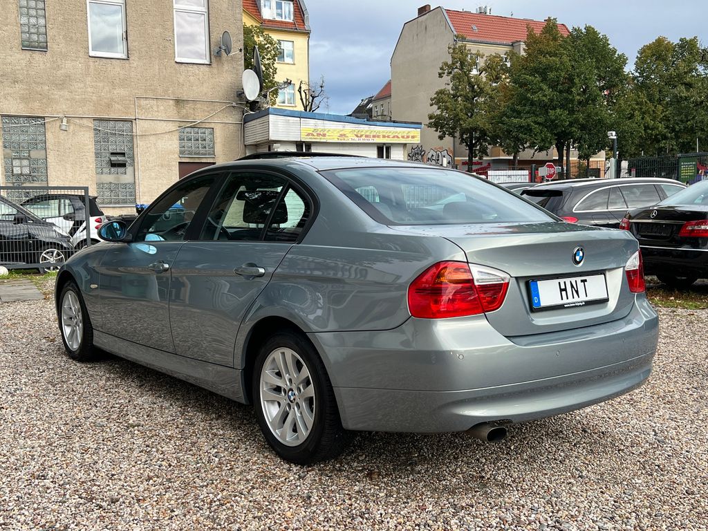 BMW 318 i Lim. Automatik S-Dach 57TKM   !! 1A TOP !!