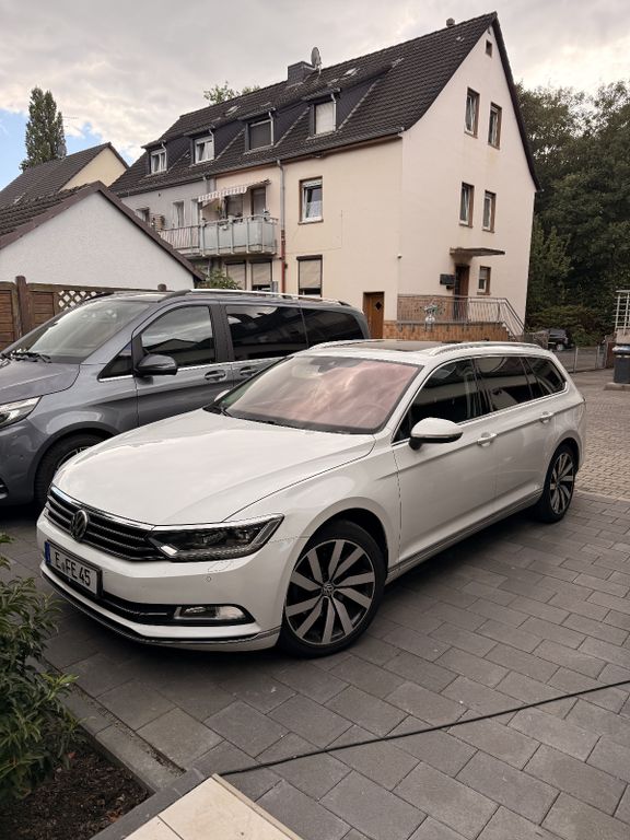 Image of Volkswagen Passat