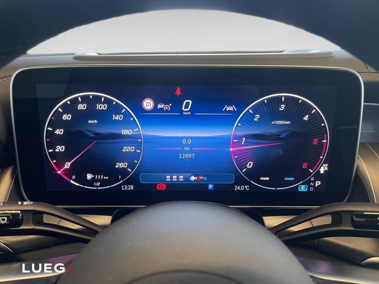 Mercedes-Benz GLC 300 d 4MATIC AMG+NIGHT+PANO+AHK+HUD+DIST+360