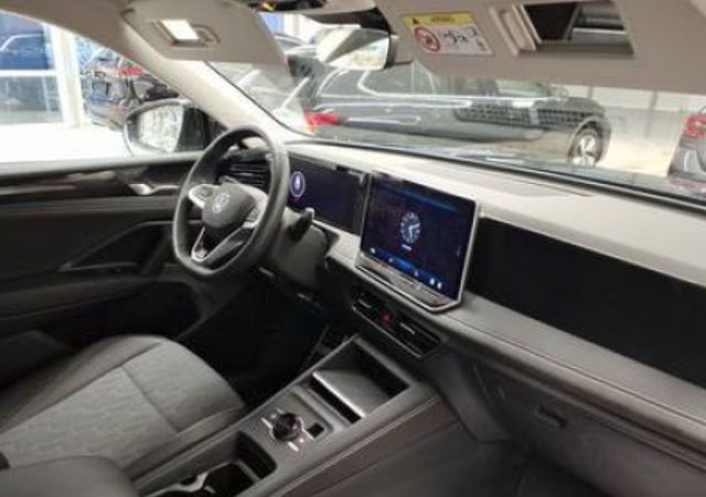 Tiguan 2.0 TDI DSG GOAL LED+KAMERA+AHK+PDC+ACC