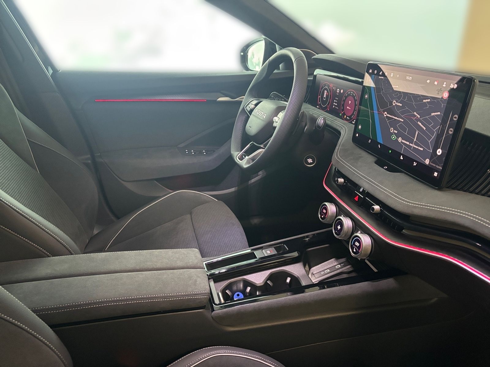 Skoda Superb - Bild 8