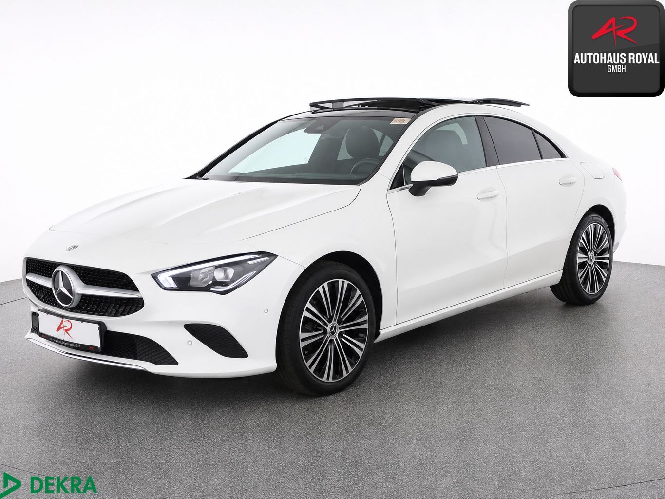 MERCEDES-BENZ CLA 200 Coupe 4M PANORAMA,KAMERA,STANDHEIZ,AHK