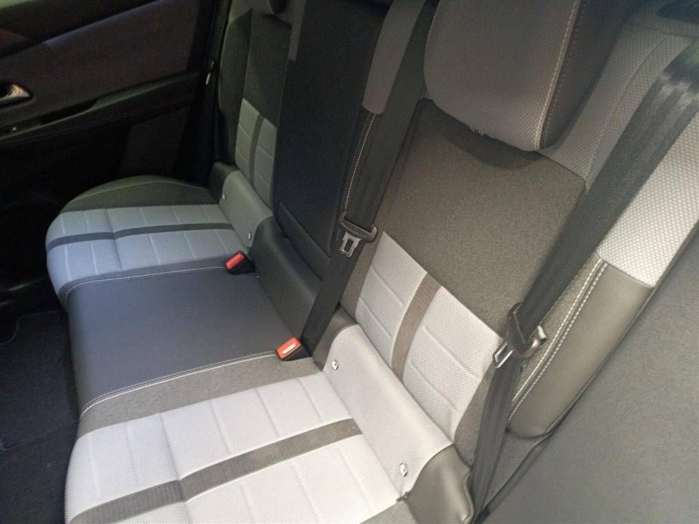 Fahrzeugabbildung Opel Grandland GS MildHybrid 107 Kw AT