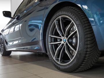 BMW 520 - 5