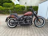 Harley-Davidson Street Bob Softail 