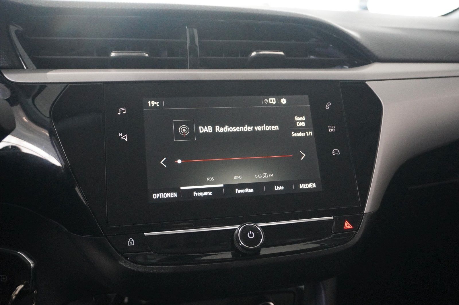 Fahrzeugabbildung Opel Corsa F 1.2 EDITION NAVI/KAMERA/TEMP./PDC/DAB+