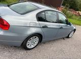 BMW 318i im sehr guten Zustand - BMW 318 aus 2005: 318i