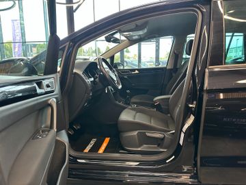 Volkswagen Golf *1-Hand*ACC*2-ZONEN*NAV*SitzHZ*