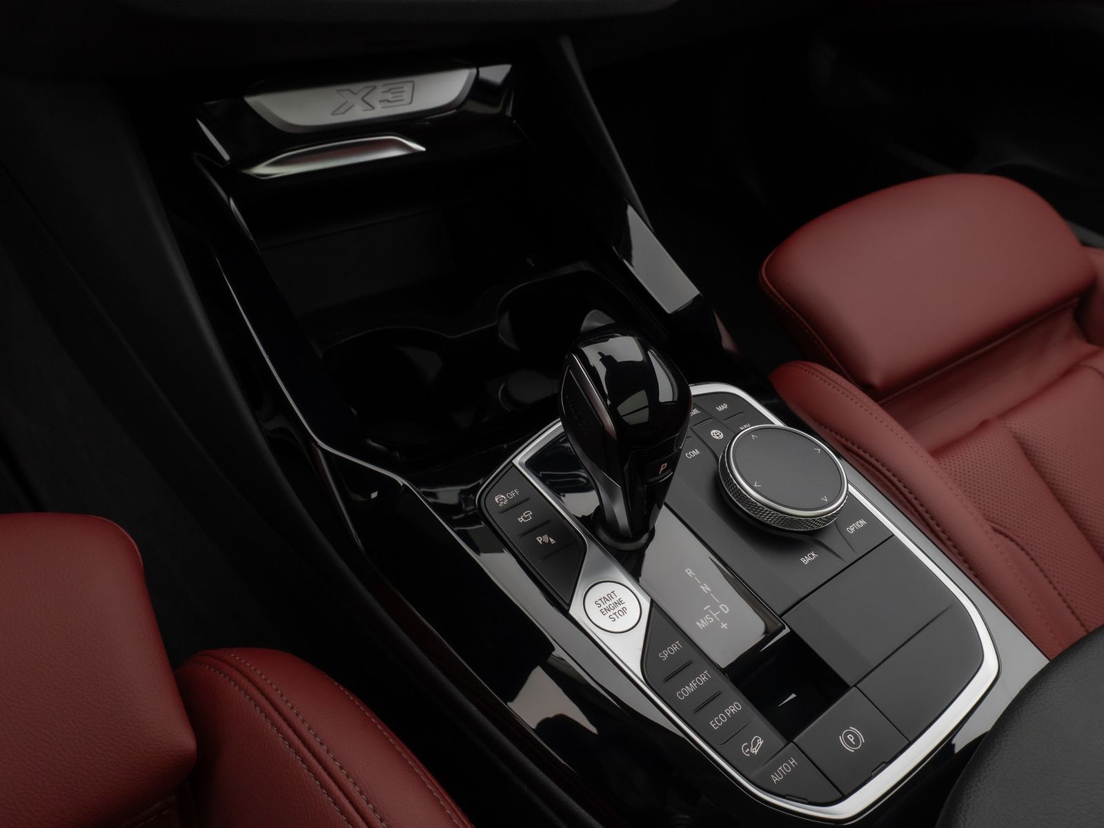 Fahrzeugabbildung BMW X3 xD20i Panorama 360°DAB LED Sport Leder 18Zoll