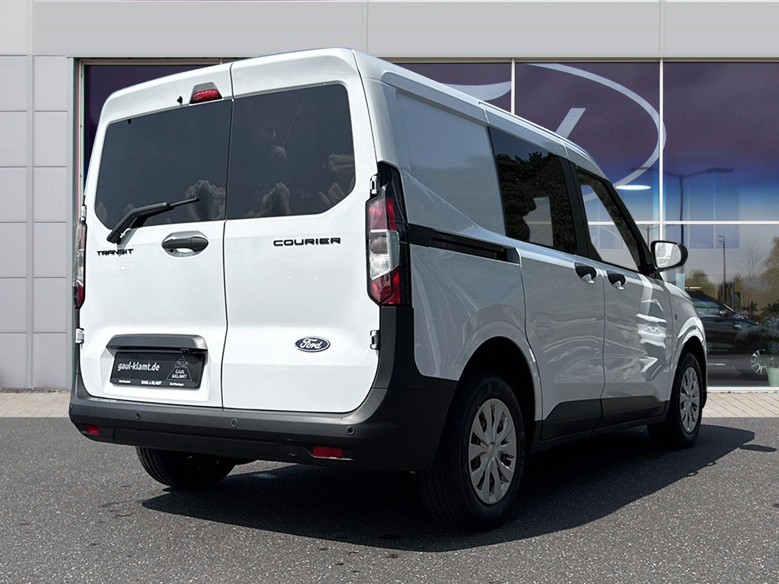 Fahrzeugabbildung Ford Transit Courier Trend Doppelkabine