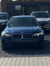 BMW 3 Touring 320 d xDrive /Automatik/TÜV BIS 07-27 - BMW: 3.0