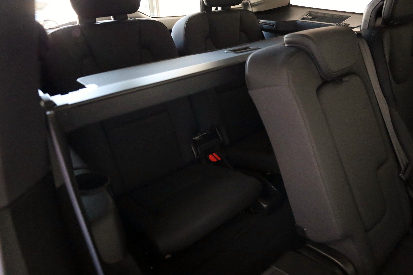Fahrzeugabbildung Volvo XC90 Plus Bright AWD,7Sitze4xSH,360Kam.,HUD,,AHK