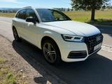 Audi Q5 2.0 TFSI S tronic quattro design design - Audi Q5 mit Benzin-Antrieb: Design