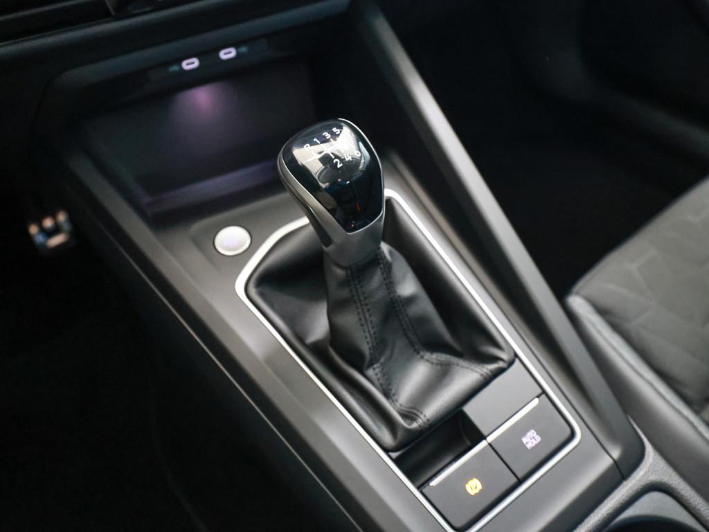 Volkswagen Golf VIII Life Energy 1.5 TSI ACC LED NAVI SHZ, миниатюра 16