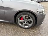 Alfa Romeo Giulia Super 2.0 LED Nav Kam ACC SHZ 2.Ha / Pano - Alfa Romeo Giulia: Limousine, Super