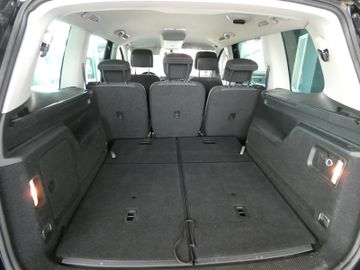 Volkswagen Sharan - 9