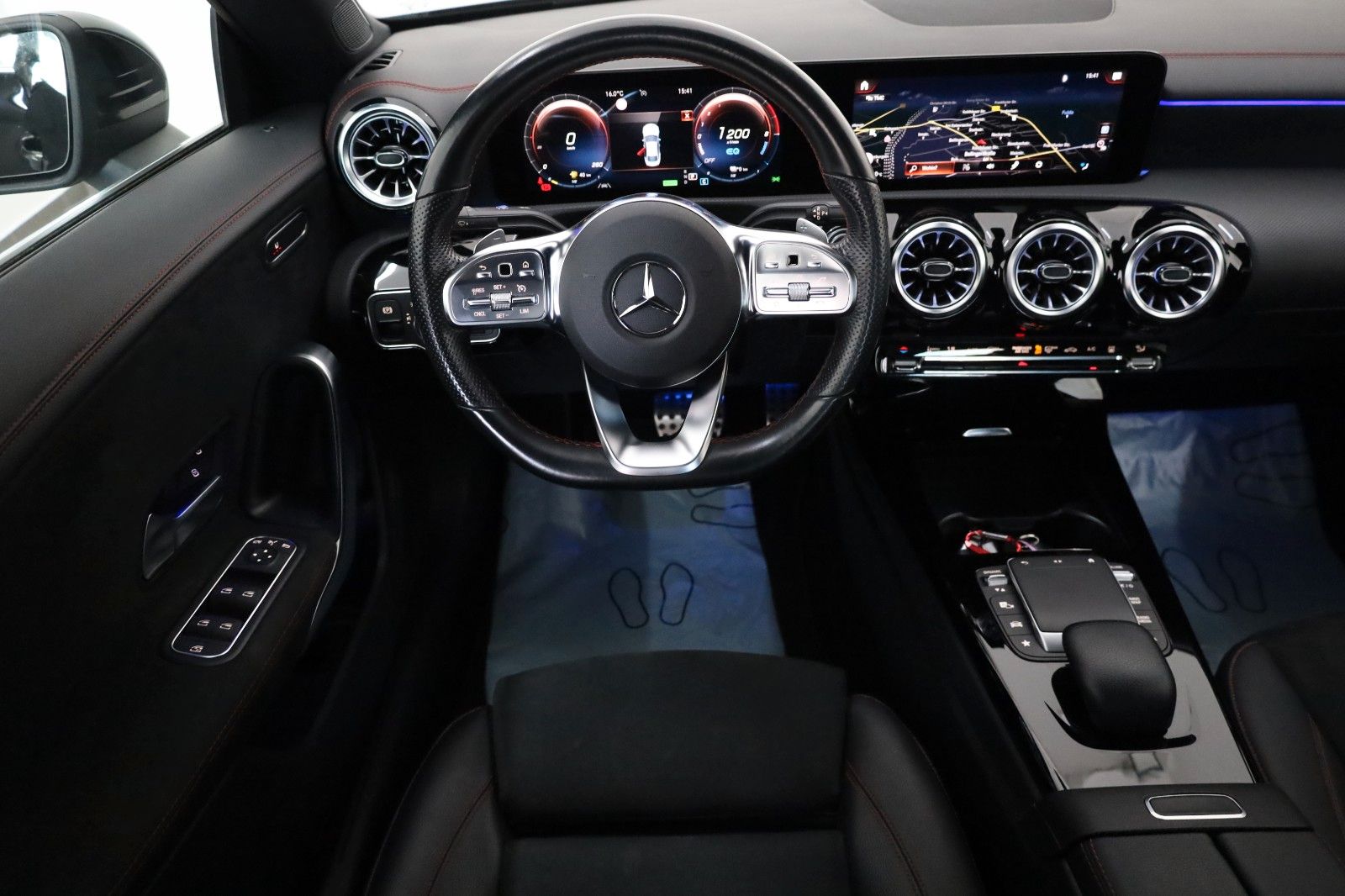 Fahrzeugabbildung Mercedes-Benz CLA 250 e, AMG Coupe ,T.Leder,Navi,LED,SH,Kamera