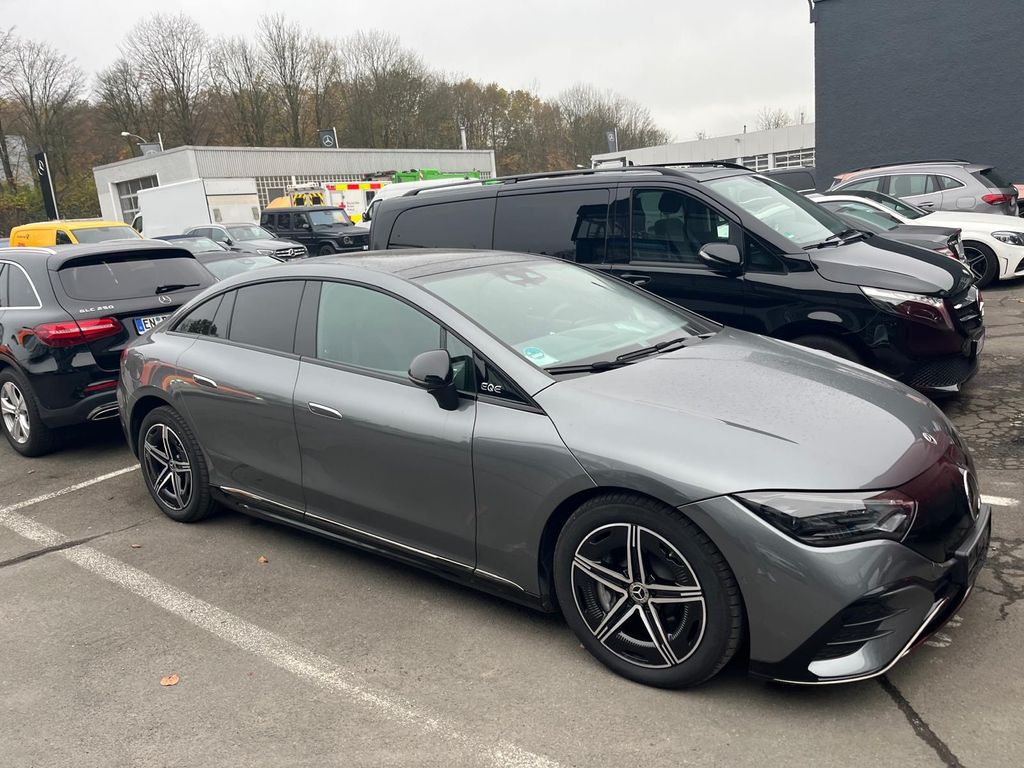Image of Mercedes-Benz EQE