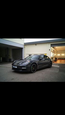 Porsche Panamera 4S- Scheckheft, VOLL,Chro...