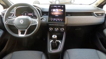 Renault Clio KISS TCe 90 PS mit Winterpaket Navi, Tempom