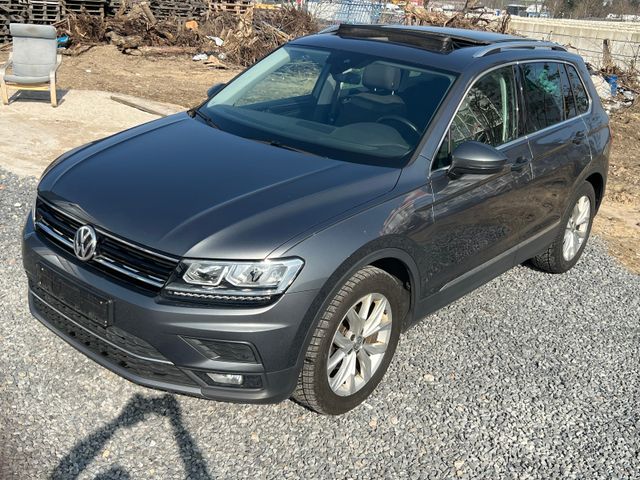 Volkswagen Tiguan Highline BMT/Pano/ALCantara/ShzG/Led/