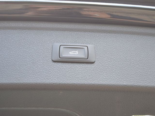 Q5 40 TDI quattro S-tronic AHK/MATRIX/NAVI/AVC/1