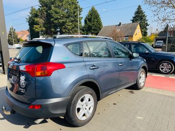 Toyota RAV 4 - 11