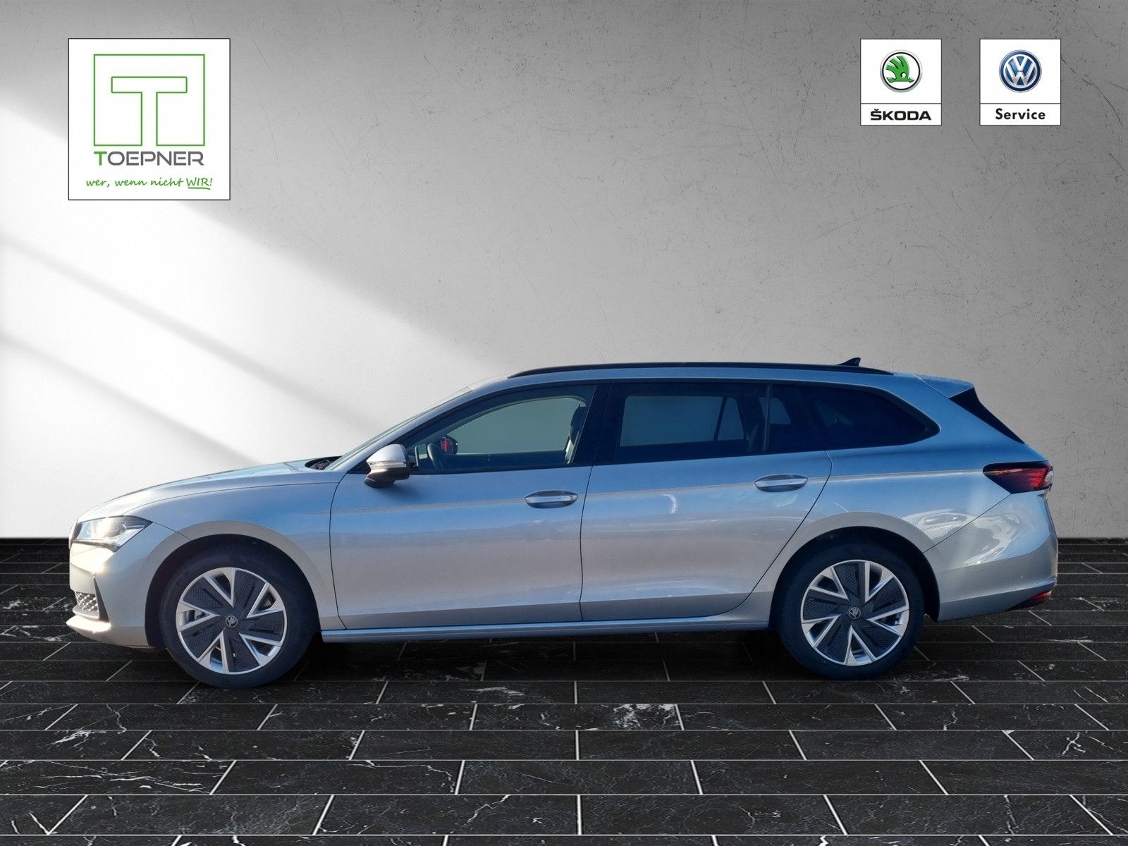 Fahrzeugabbildung SKODA Superb Combi Selection 2,0 TDI 142KW/193PS AHK