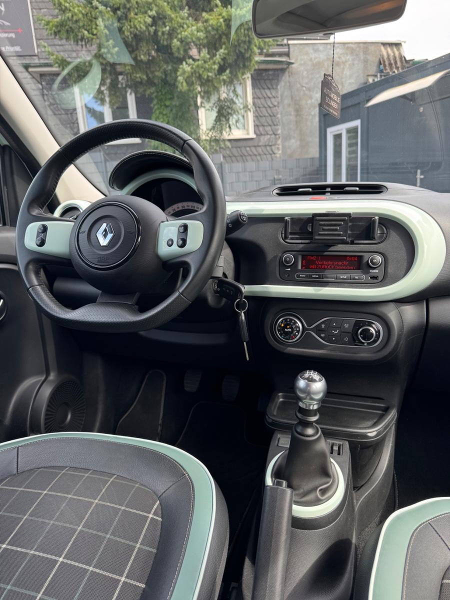 Renault Twingo La Parisienne SHZ+PDC+AC+WKR+LED+BLUE+LS+