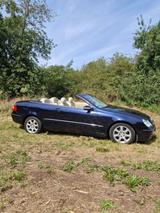 Mercedes-Benz CLK 240 - blaue Mercedes-Benz CLK 240