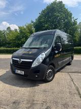 Opel Movano - Leichenwagen - schwarze Opel Movano