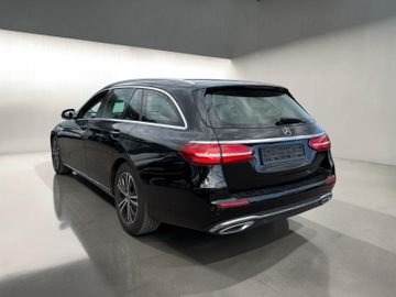 Mercedes E 220 - 6