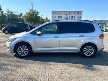 Volkswagen Touran - 6
