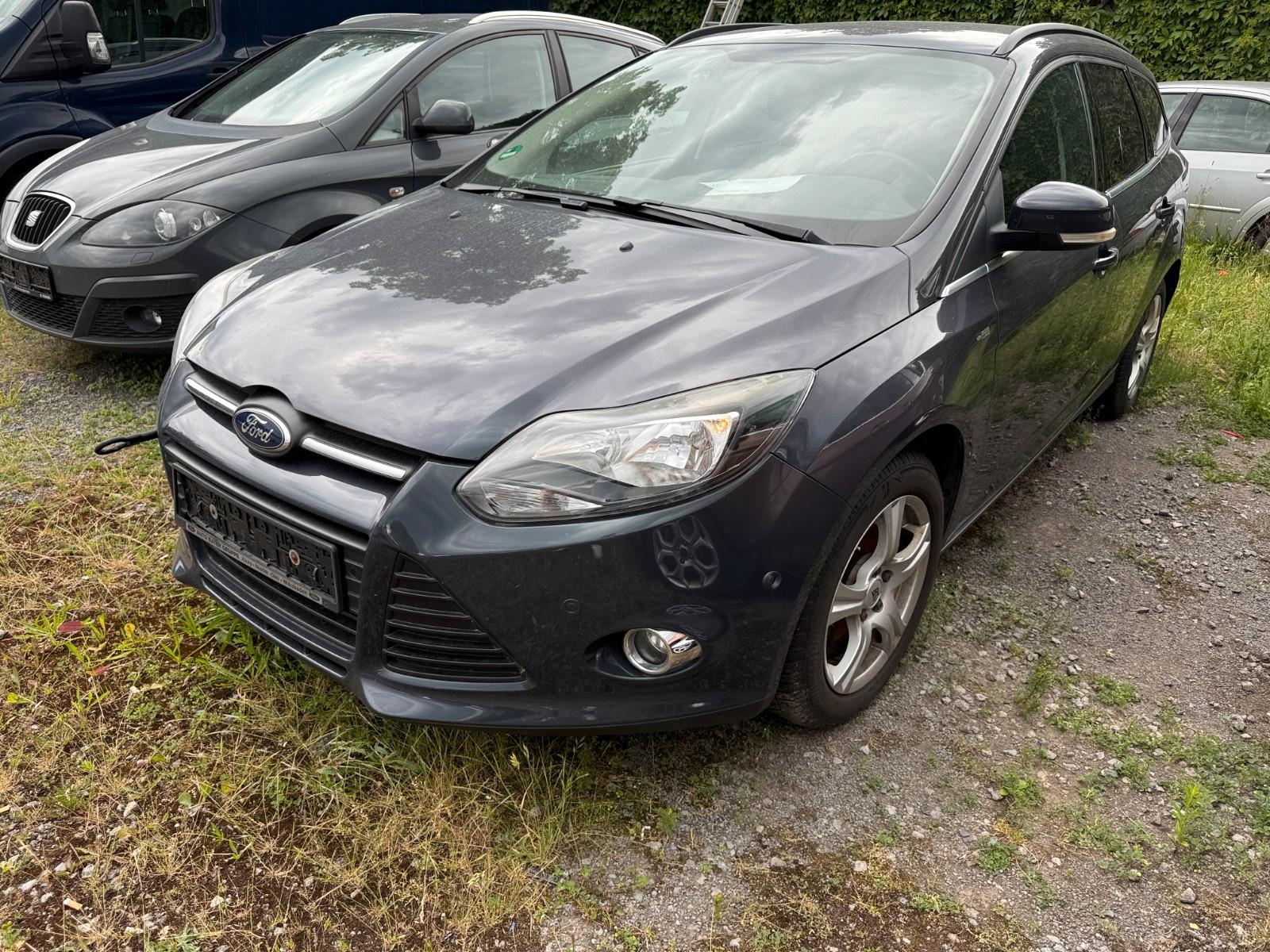 Ford Focus Turnier 1.0 Champions Edition+NAVI+PDC