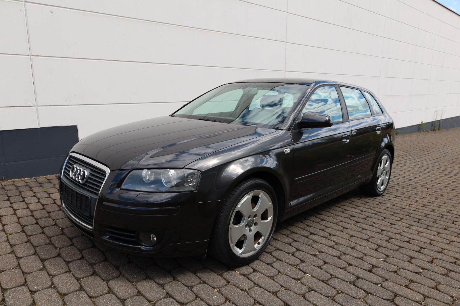 Audi A3 Sportback 1.8 TFSI /AUTOMAT/LEDER/PANORAMA