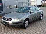 Volkswagen Passat 1.9TDI Basis 1Hand TÜV neu orig. 170 tkm - Volkswagen Passat: Limousine, 1.9