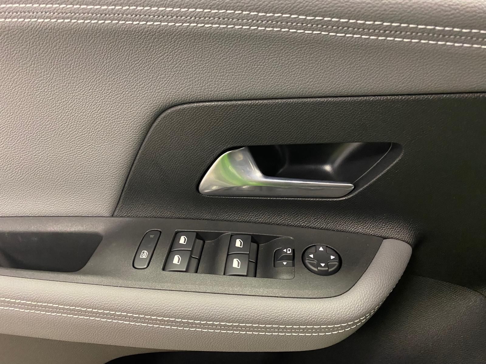 Fahrzeugabbildung Opel Mokka 1.2 Turbo 74kW Edition+ACC+LED+APP CONNECT