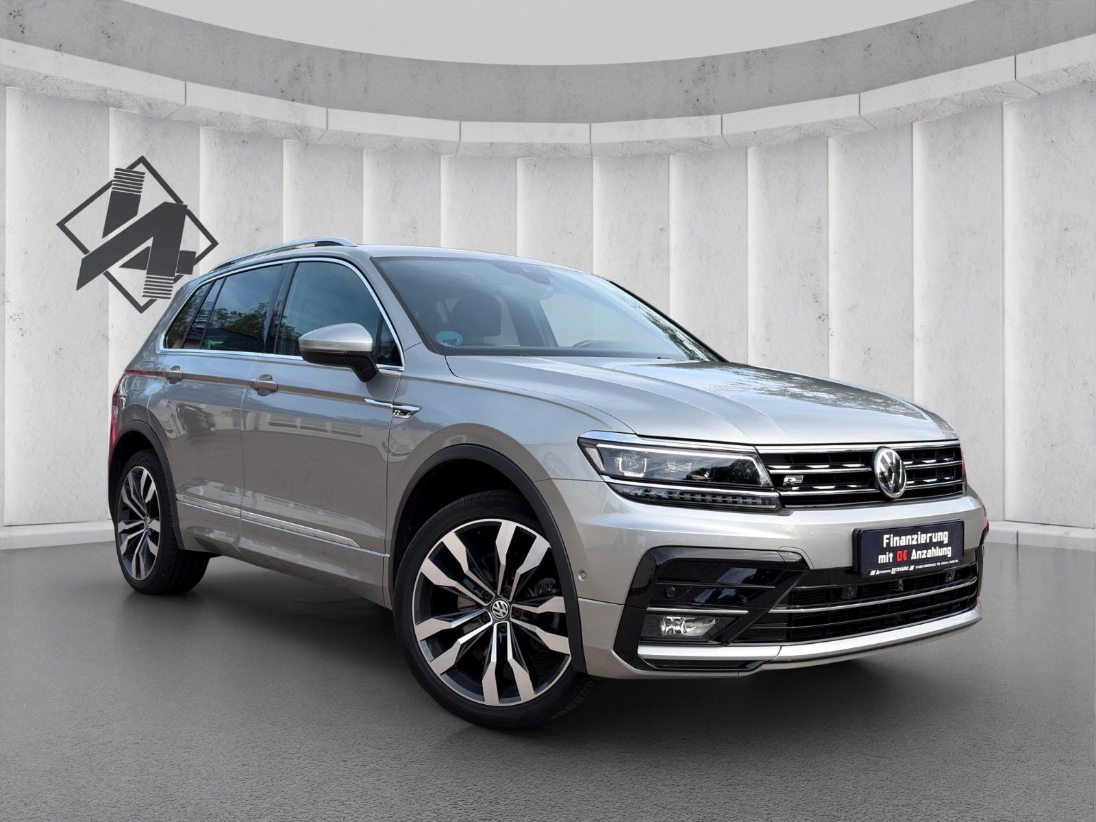 Fahrzeugabbildung Volkswagen Tiguan Highline R-Line 4Motion DSG*ACC*LED*SHZ**