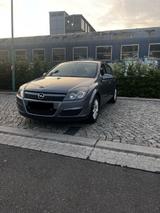 Opel Astra 1.4 Twinport CATCH ME Now CATCH ME Now - Opel Astra: Catch Me
