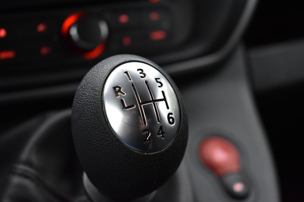 Car Image 22