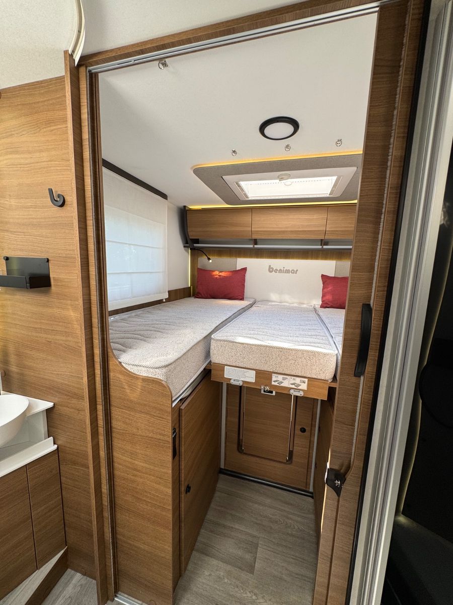 Fahrzeugabbildung Benimar Amphitryon 967 ALDE, Modell 2026