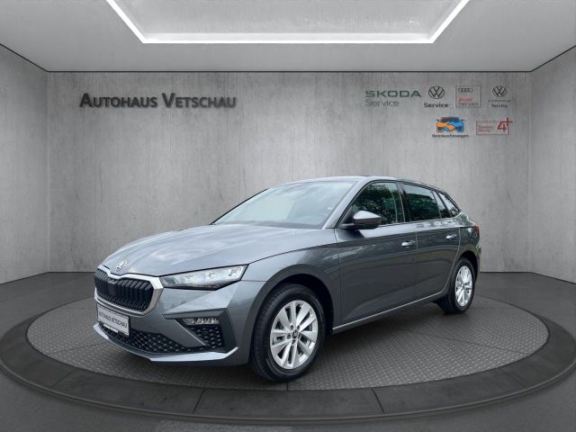 Scala 1.0 TSI Bluetooth LED Einparkhilfe
