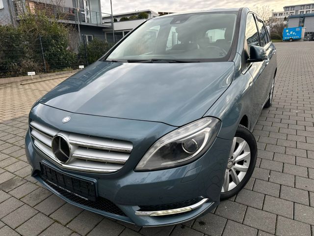 Mercedes-Benz B 180 CDI / d AUTOM*NAVI*LEDER*XENON*PDC*KLIMA*