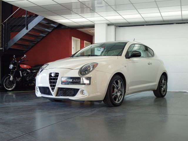 Alfa Romeo MiTo 0.9 T Turismo TomTom Navigation